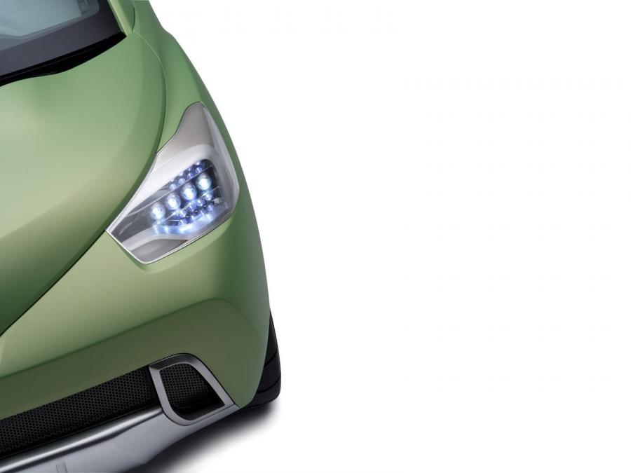  Toyota Urban Cruiser Concept 2006 года  (фото 26 из 34)
